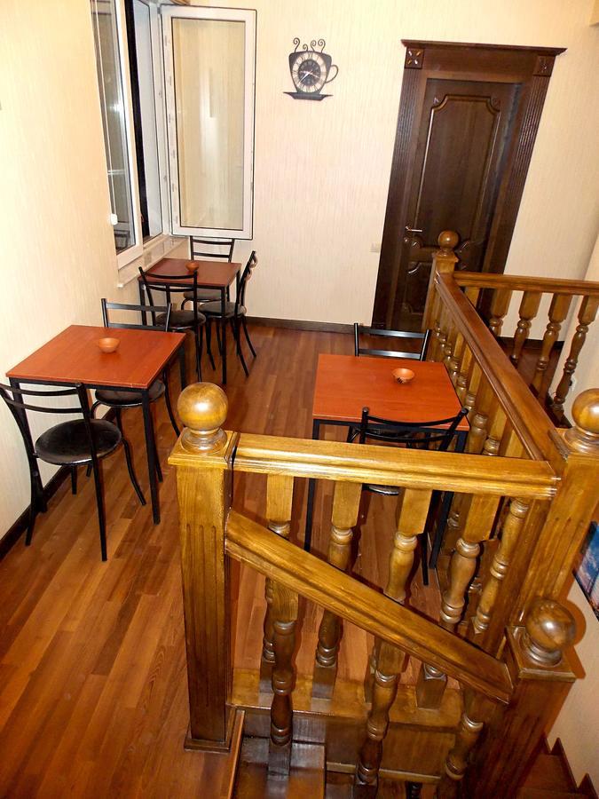 Cleopatra Palace Hostel Τυφλίδα Εξωτερικό φωτογραφία