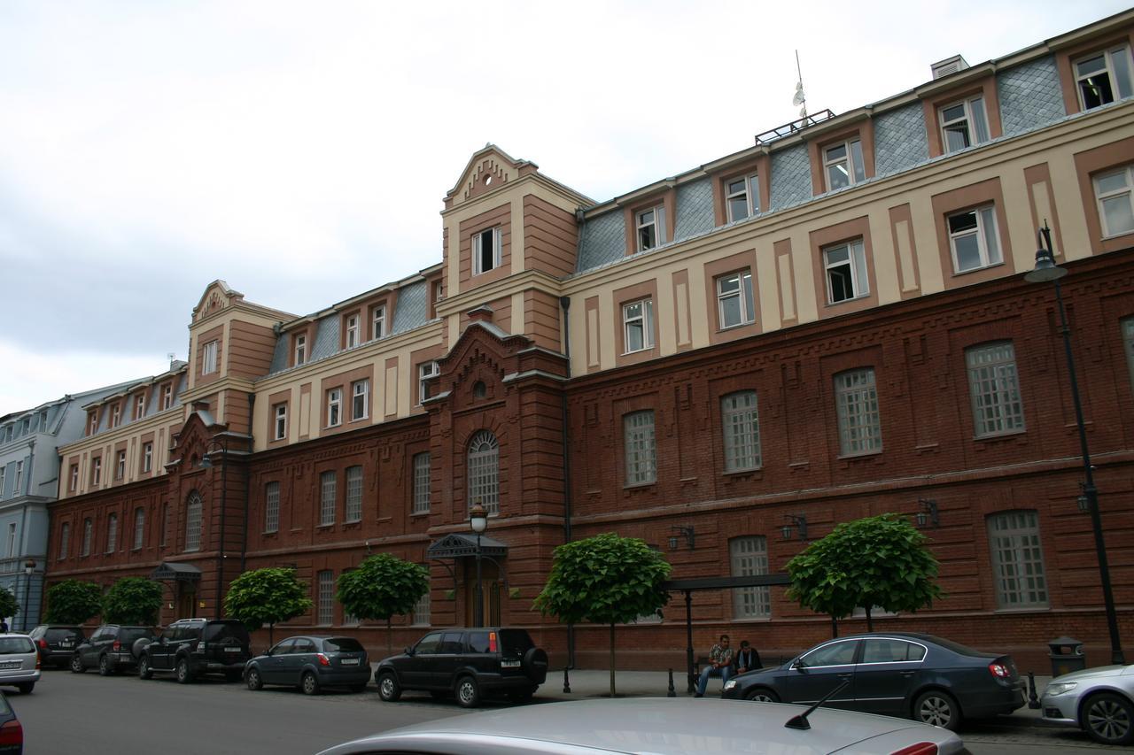 Cleopatra Palace Hostel Τυφλίδα Εξωτερικό φωτογραφία