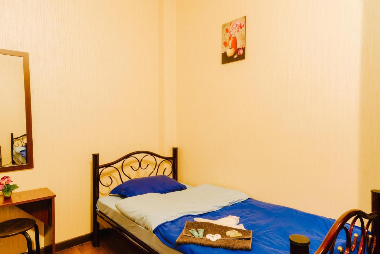 Cleopatra Palace Hostel Τυφλίδα Εξωτερικό φωτογραφία